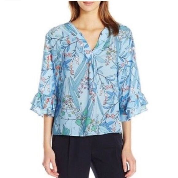 Nanette Lepore Floral Blouse (O16) - Picture 1 of 8